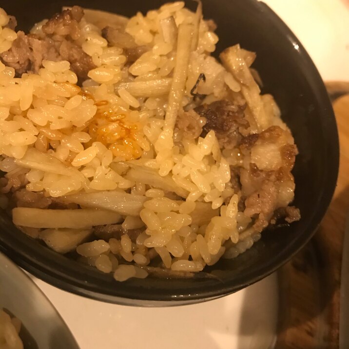 ごぼうと牛肉の炊き込みご飯